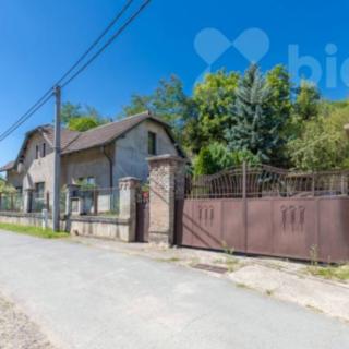 Prodej rodinného domu 240 m² Koleč