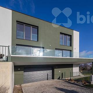 Prodej rodinného domu 275 m&sup2; Sedlec