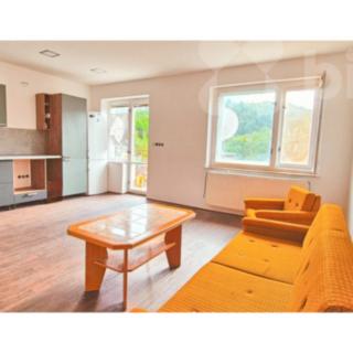 Prodej bytu 3+1 63 m² Fulnek, Jelení