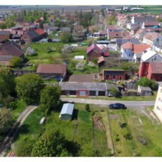 Prodej garáže 19 m² Kněževes