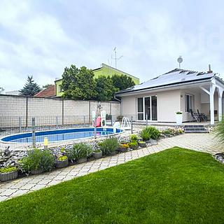 Prodej rodinného domu 260 m² Velké Bílovice, Hřbitovní