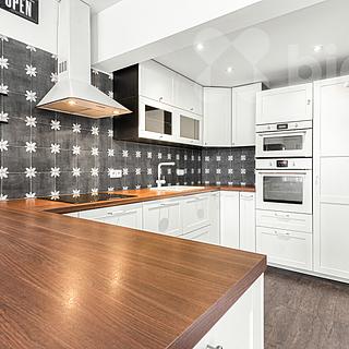 Prodej bytu 5+1 a více 85 m² Praha Vršovice, Karpatská