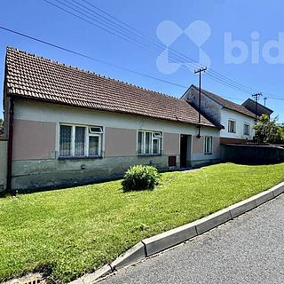 Prodej rodinného domu 80 m² Holubice