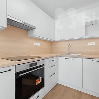 Pronájem bytu 2+kk 53 m&sup2; Kladno