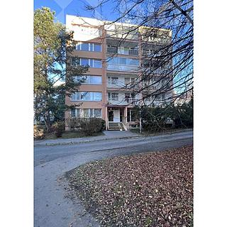 Pronájem bytu 3+1 70 m² Kladno