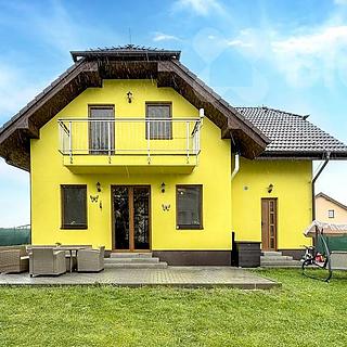 Prodej rodinného domu 160 m&sup2; Jeneč