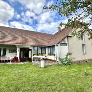 Pronájem rodinného domu 158 m² Chvaletice, V Telčicích