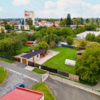 Prodej stavební parcely 756 m² Planá