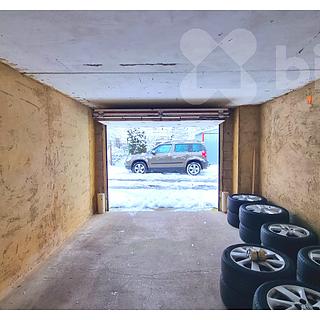 Prodej garáže 19 m² Kněževes