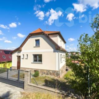 Prodej rodinného domu 176 m² Mirošovice