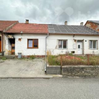 Prodej rodinného domu 157 m² Zakřany