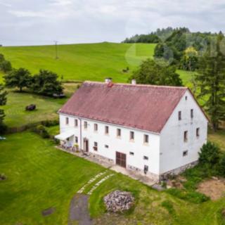 Prodej rodinného domu 310 m² Valkeřice