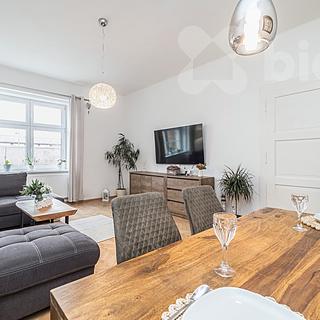 Prodej bytu 3+1 77 m² Praha Holešovice, Jateční