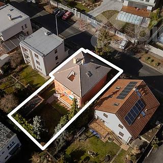 Prodej rodinného domu 232 m&sup2; Praha