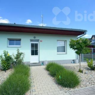 Prodej rodinného domu 80 m² Postřižín, Kozomínská