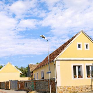 Prodej ordinace 270 m&sup2; Temelín