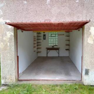 Pronájem garáže 15 m² Úpice