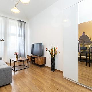 Prodej bytu 1+kk, garsoniery 33 m² Praha