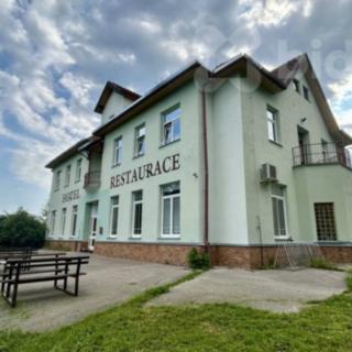Pronájem hotelu a penzionu 150 m² Ostrožská Nová Ves, Kunovská
