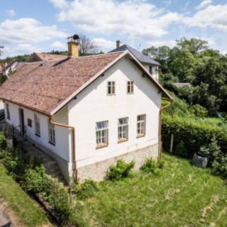 Prodej rodinného domu 110 m² Černíkovice