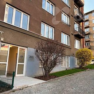 Pronájem obchodu 92 m&sup2; Praha