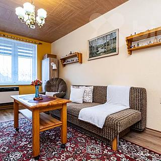 Prodej bytu 2+1 61 m² Nýřany, Dlouhá