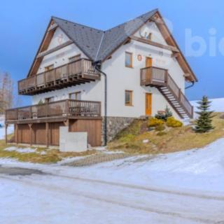 Prodej bytu 2+kk 103 m² Václavov u Bruntálu