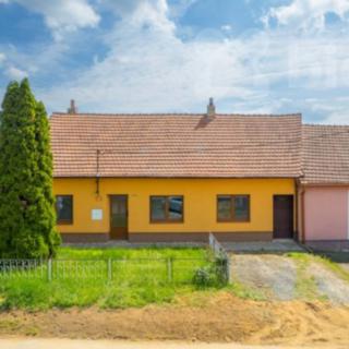 Prodej rodinného domu 130 m² Ivaň