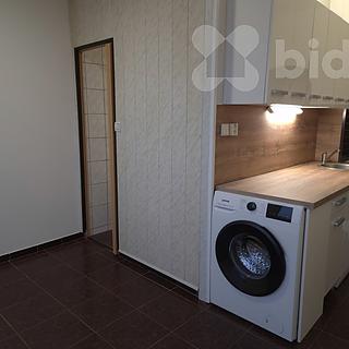 Pronájem bytu 2+1 50 m&sup2; Plzeň