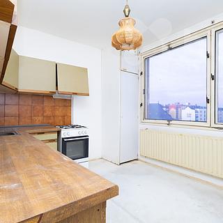 Prodej bytu 2+1 60 m² Nýrsko, Práce