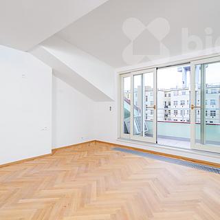 Prodej bytu 2+kk 63 m² Praha Žižkov, Bořivojova