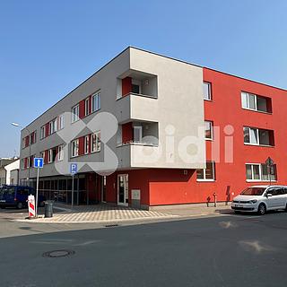 Pronájem bytu 2+kk 45 m&sup2; Hradec Králové