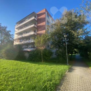Prodej bytu 4+1 78 m² Zlín, Křiby