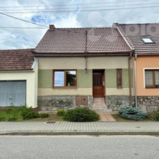 Prodej rodinného domu 123 m² Dambořice, Městečko