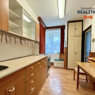 Prodej bytu 2+1 52 m² Zastávka