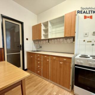 Prodej bytu 2+1 52 m² Zastávka