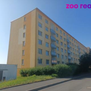 Pronájem bytu 2+1 61 m² Chomutov