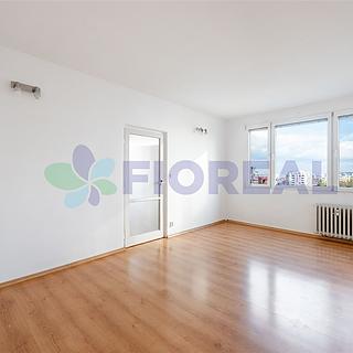 Pronájem bytu 3+1 72 m² Praha Michle, Bítovská