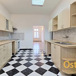 Pronájem bytu 2+1 67 m² Ostrava