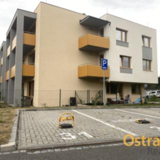 Pronájem parkovacího místa 13 m² Frýdek-Místek