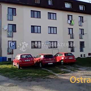 Prodej bytu 3+kk 74 m² Žiželice, Komenského