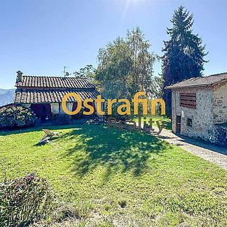 Prodej rodinného domu, 240m&sup2;