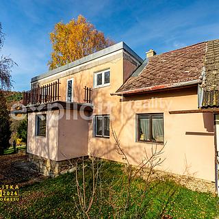 Prodej rodinného domu 136 m² Lukov