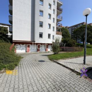 Pronájem garáže 16 m² Zlín, Podlesí I
