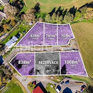 Prodej stavební parcely 703 m² Lubná