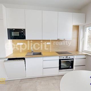 Pronájem bytu 1+kk, garsoniery 67 m&sup2; Zlín