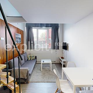 Pronájem bytu 1+kk a garsoniéry 37 m² Zlín, Devadesátá