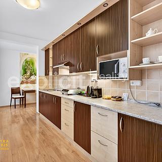 Prodej bytu 2+1 83 m² Luhačovice, Solné