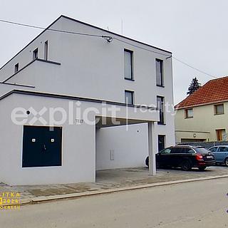 Pronájem bytu 2+kk 61 m² Zlín