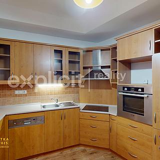 Pronájem bytu 2+kk 86 m&sup2; Kroměříž